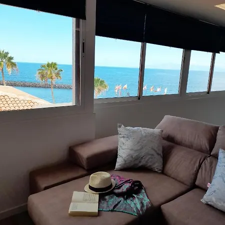 Dom wakacyjny Beautiful Front Of See, Wifi Free Playa de las Americas (Tenerife)