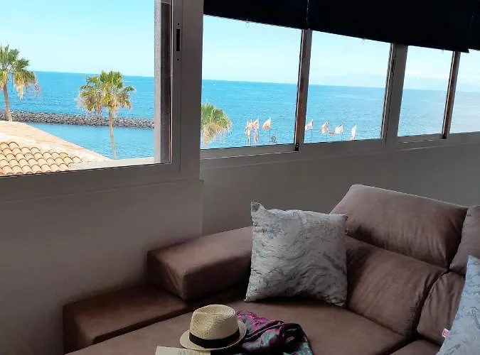 Dom wakacyjny Beautiful Front Of See, Wifi Free Playa de las Americas (Tenerife)